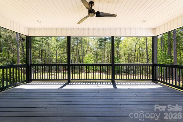 68 Sedgewood Court, Fairview, NC 28730