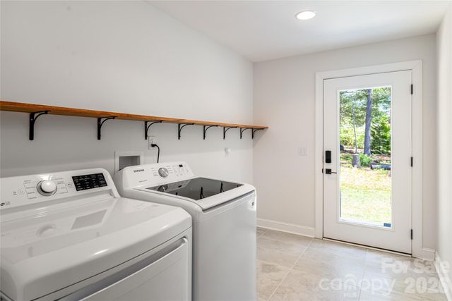 68 Sedgewood Court, Fairview, NC 28730