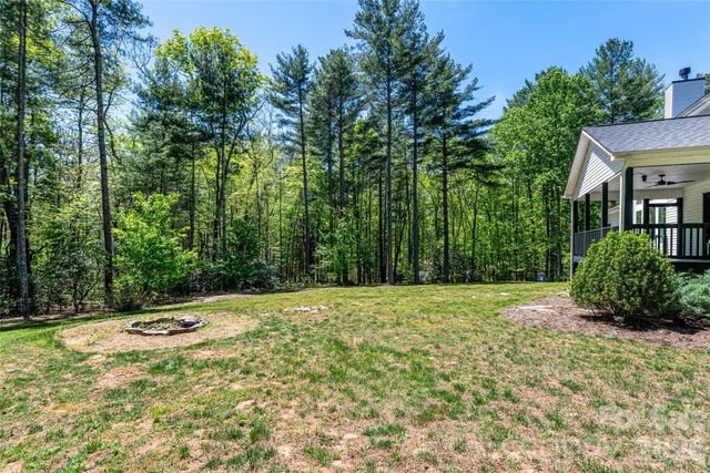 68 Sedgewood Court, Fairview, NC 28730
