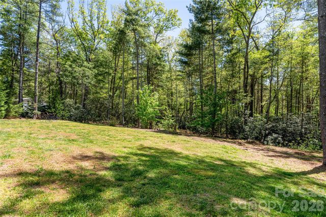 68 Sedgewood Court, Fairview, NC 28730