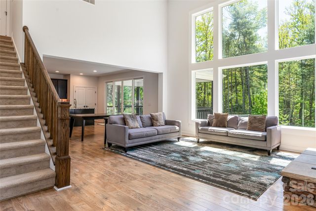 68 Sedgewood Court, Fairview, NC 28730