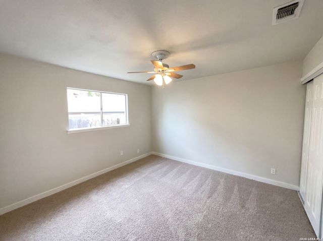 1154 S ELLISON DR, San Antonio, TX 78245