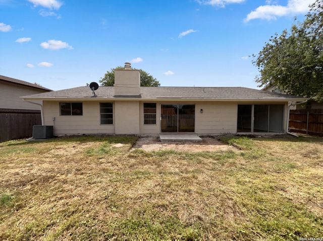 1154 S ELLISON DR, San Antonio, TX 78245