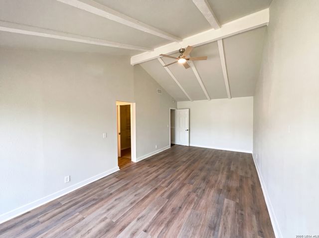 1154 S ELLISON DR, San Antonio, TX 78245
