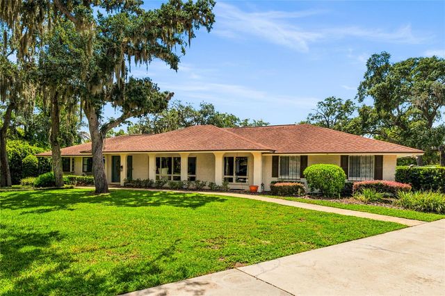 111 LITTLE OAK LANE, Altamonte Springs, FL 32714