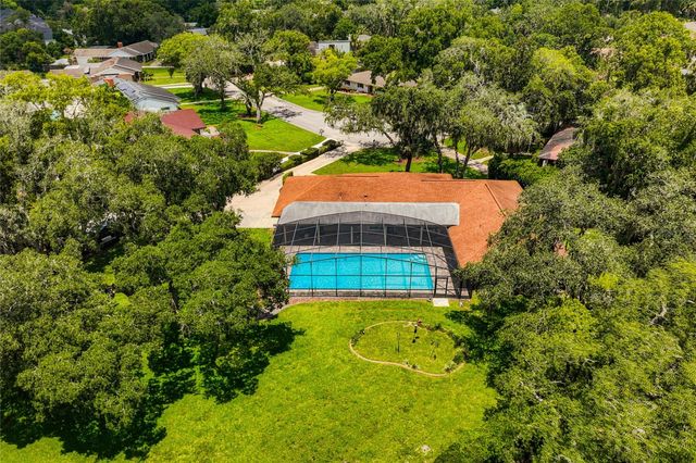 111 LITTLE OAK LANE, Altamonte Springs, FL 32714