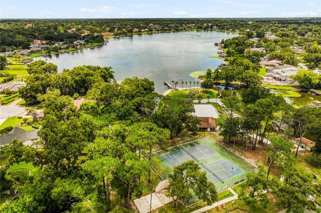 111 LITTLE OAK LANE, Altamonte Springs, FL 32714