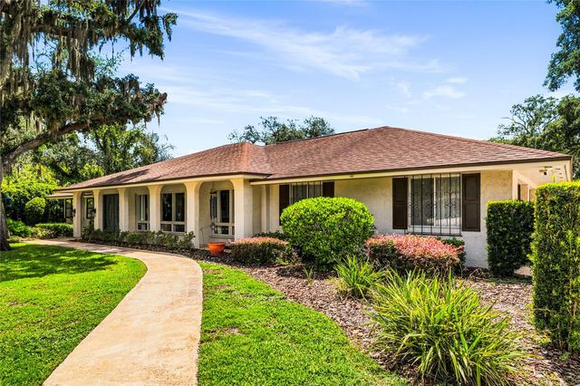 111 LITTLE OAK LANE, Altamonte Springs, FL 32714