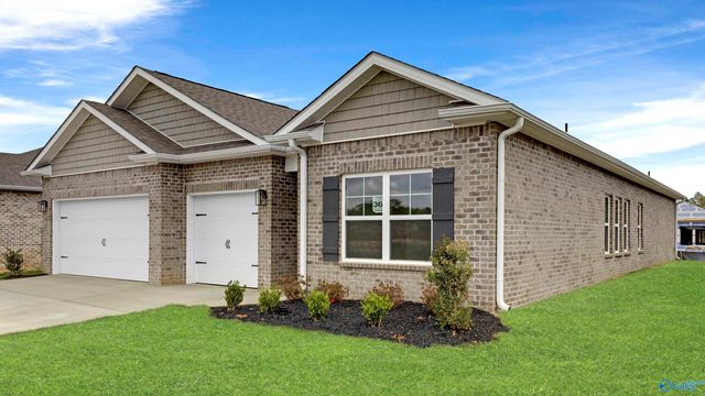 17650 Sapphire Lane, Athens, AL 35749