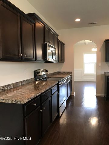 114 Regatta Way, Sneads Ferry, NC 28460