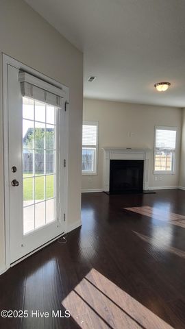 114 Regatta Way, Sneads Ferry, NC 28460