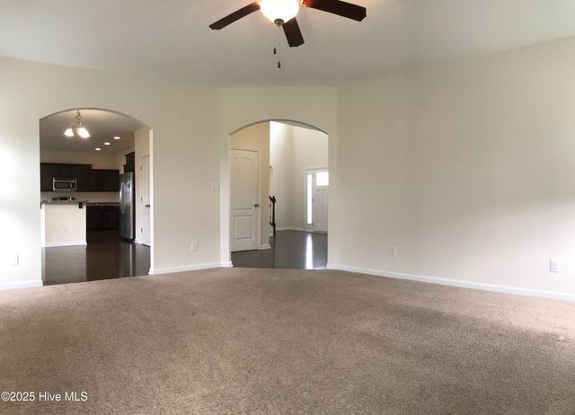 114 Regatta Way, Sneads Ferry, NC 28460