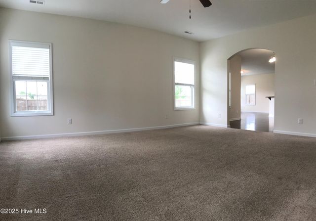 114 Regatta Way, Sneads Ferry, NC 28460