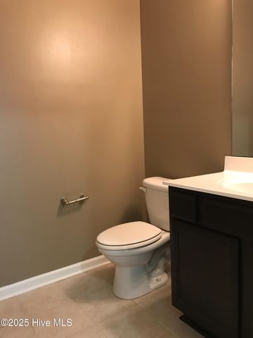 114 Regatta Way, Sneads Ferry, NC 28460