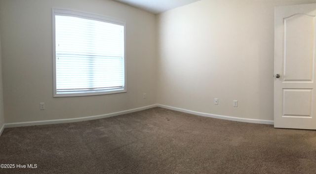 114 Regatta Way, Sneads Ferry, NC 28460