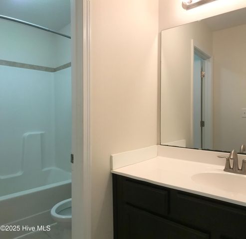 114 Regatta Way, Sneads Ferry, NC 28460