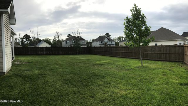 114 Regatta Way, Sneads Ferry, NC 28460