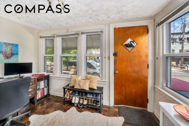 287 E 39th Street, New York City, NY 11203