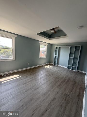8 RADFORD PL, Willingboro, NJ 08046
