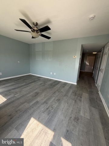8 RADFORD PL, Willingboro, NJ 08046