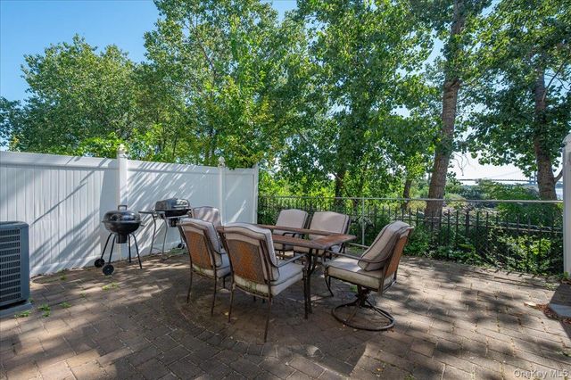 56 Heron Lane 393, Bronx, NY 10473