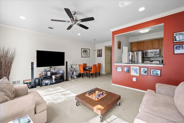 56 Heron Lane 393, Bronx, NY 10473
