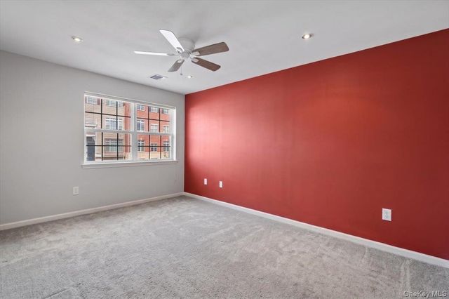 56 Heron Lane 393, Bronx, NY 10473