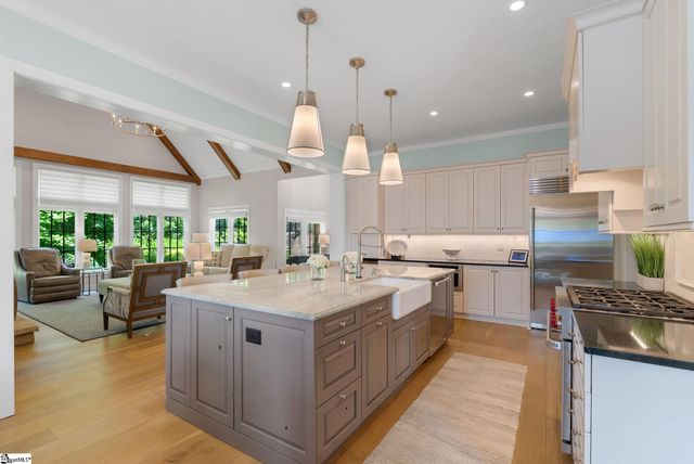 119 Drewberry Lane, Sunset, SC 29685