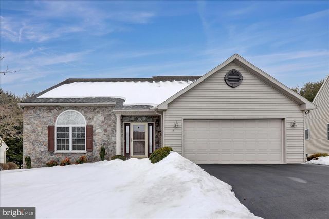 110 S CACOOSING DR, Reading, PA 19608