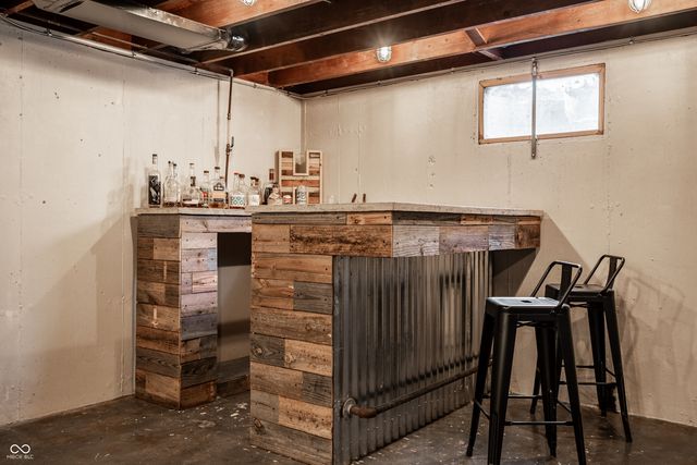 654 Sunset Boulevard, Greenwood, IN 46142