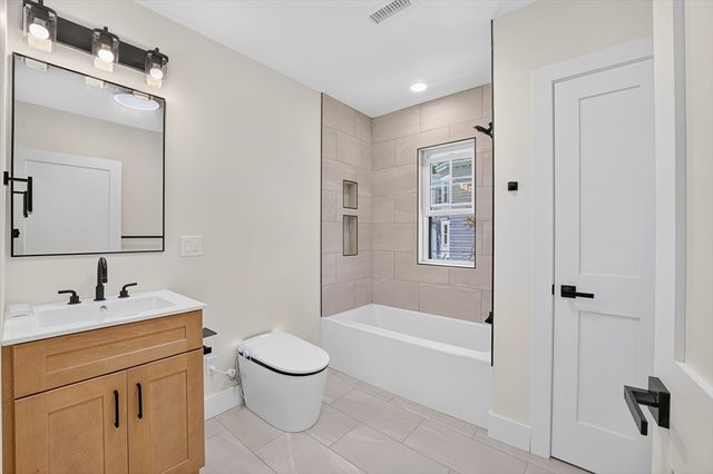 64 Nelson St 1, Boston, MA 02124