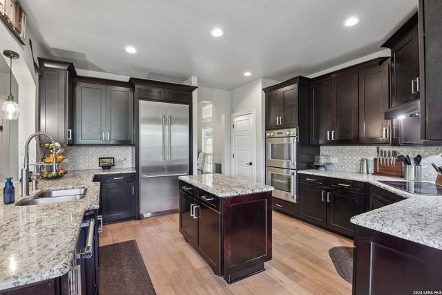922 Santa Cruz Ln, New Braunfels, TX 78132