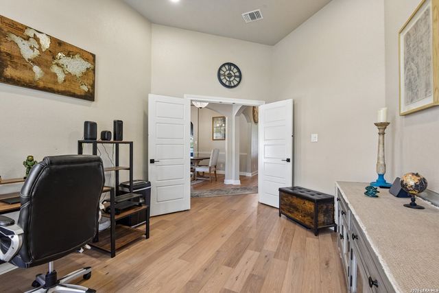 922 Santa Cruz Ln, New Braunfels, TX 78132