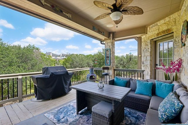 922 Santa Cruz Ln, New Braunfels, TX 78132