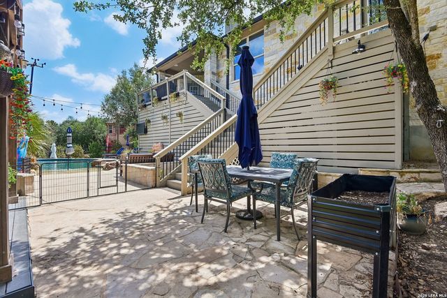 922 Santa Cruz Ln, New Braunfels, TX 78132