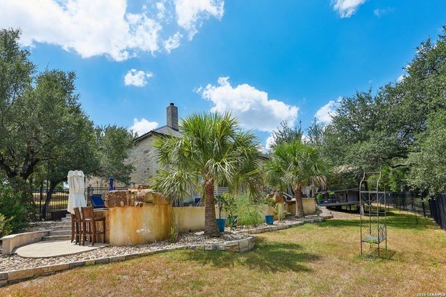 922 Santa Cruz Ln, New Braunfels, TX 78132