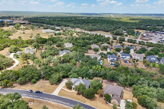 922 Santa Cruz Ln, New Braunfels, TX 78132