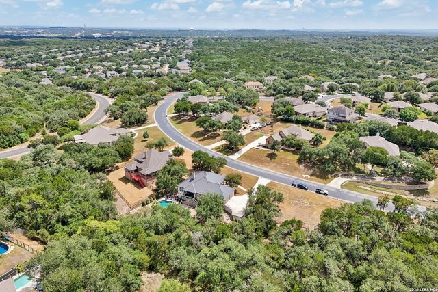 922 Santa Cruz Ln, New Braunfels, TX 78132