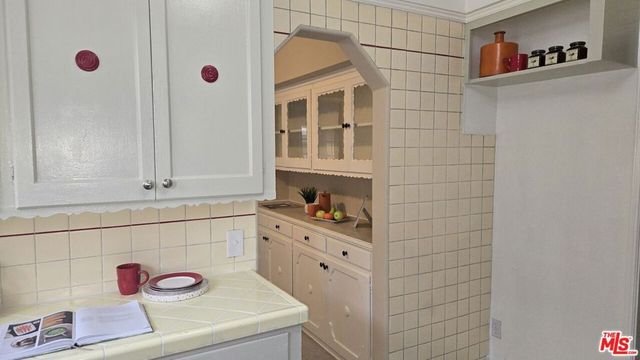 4130 Creed Avenue, Los Angeles, CA 90008