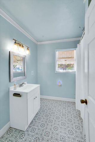 6008 Vista Ave, Sacramento, CA 95824