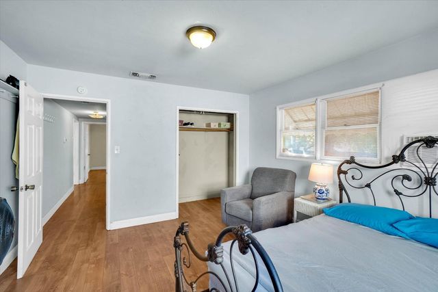 6008 Vista Ave, Sacramento, CA 95824