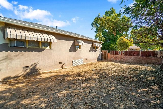 6008 Vista Ave, Sacramento, CA 95824