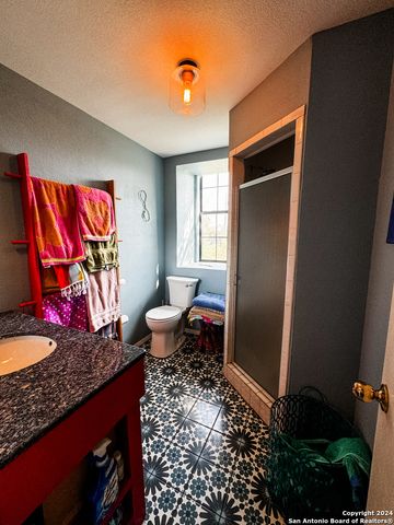 329 Fort Clark Rd, Brackettville, TX 78832