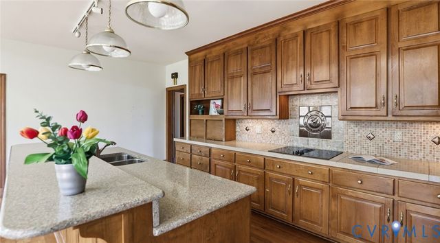 2560 Chartstone Dr, Midlothian, VA 23113