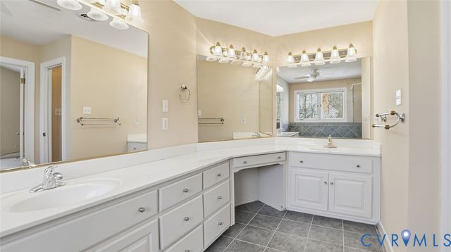 2560 Chartstone Dr, Midlothian, VA 23113