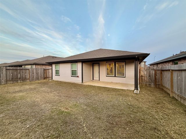 7002 Fleetwood Crescent Way, Richmond, TX 77407