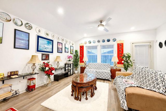 7002 Fleetwood Crescent Way, Richmond, TX 77407