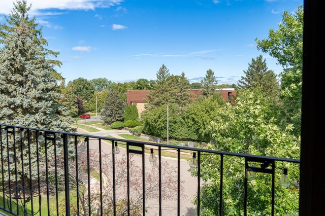 1000 41st Avenue NE 316, Columbia Heights, MN 55421