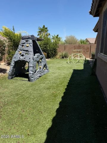 496 E RED MESA Trail, San Tan Valley, AZ 85143