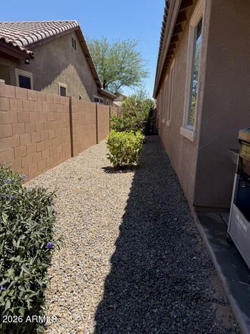 496 E RED MESA Trail, San Tan Valley, AZ 85143